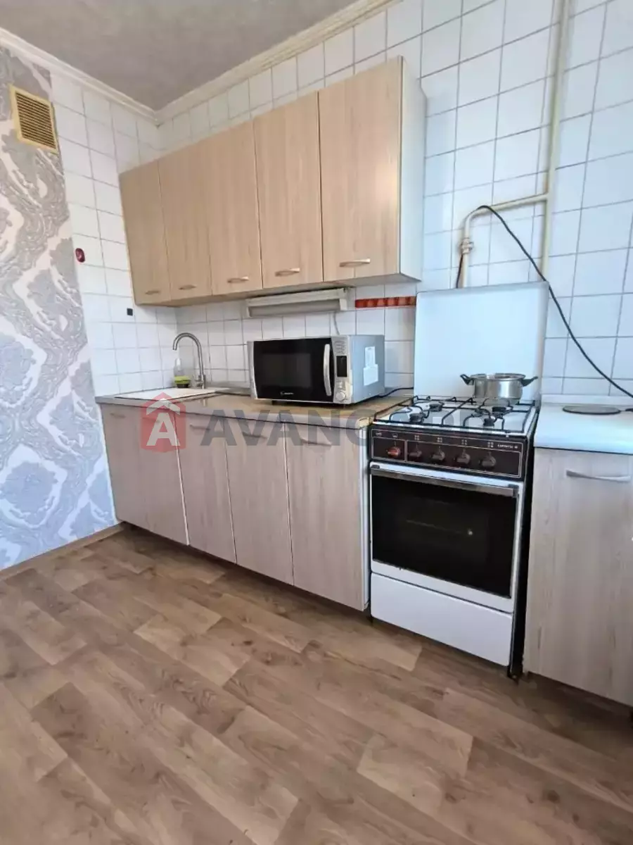 2 ����. ��������, 48/28/8 ��. �., 5/9 ���� ���� 2