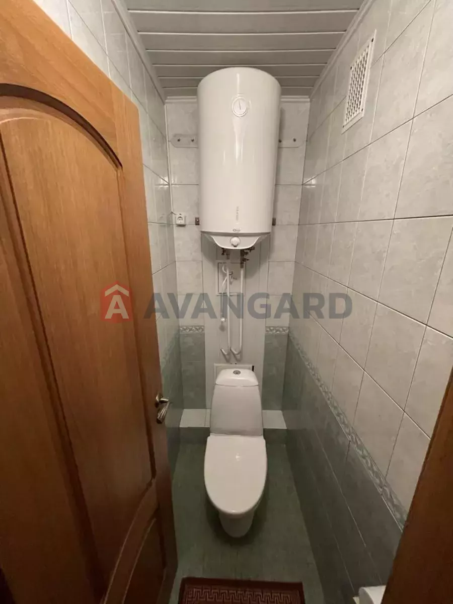 2 ��. ��������, 49/-/8 ��. �., 2/9 ������ ���� 9