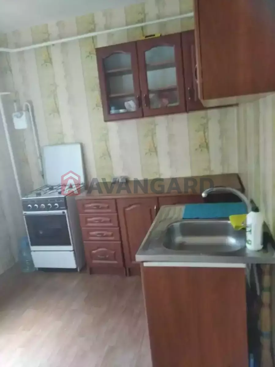 1 ����. ��������, 38/-/- ��. �., 2/10 ���� ���� 2