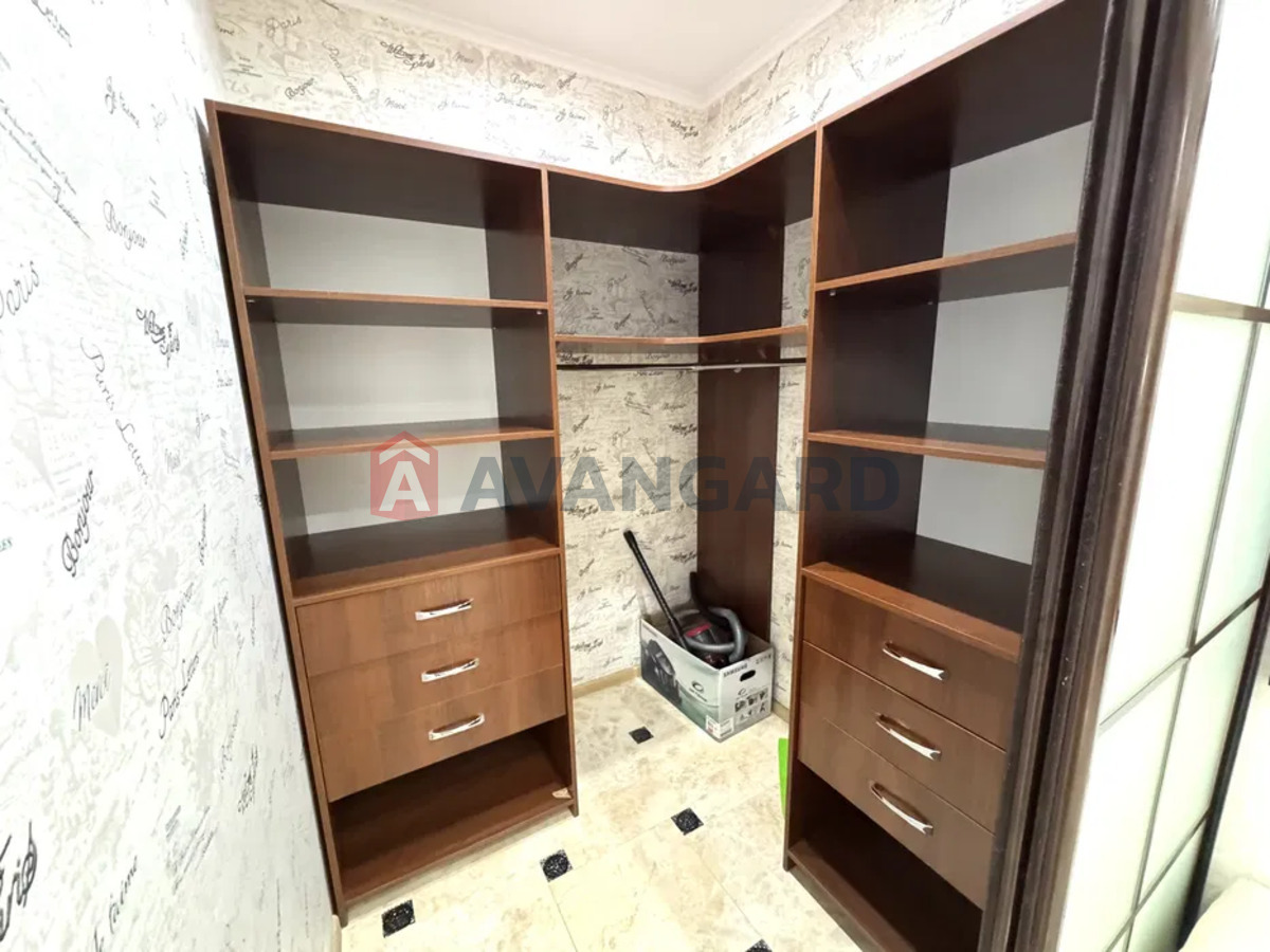 1 ��. ��������, 39/-/12 ��. �., 9/25 ������ ���� 6