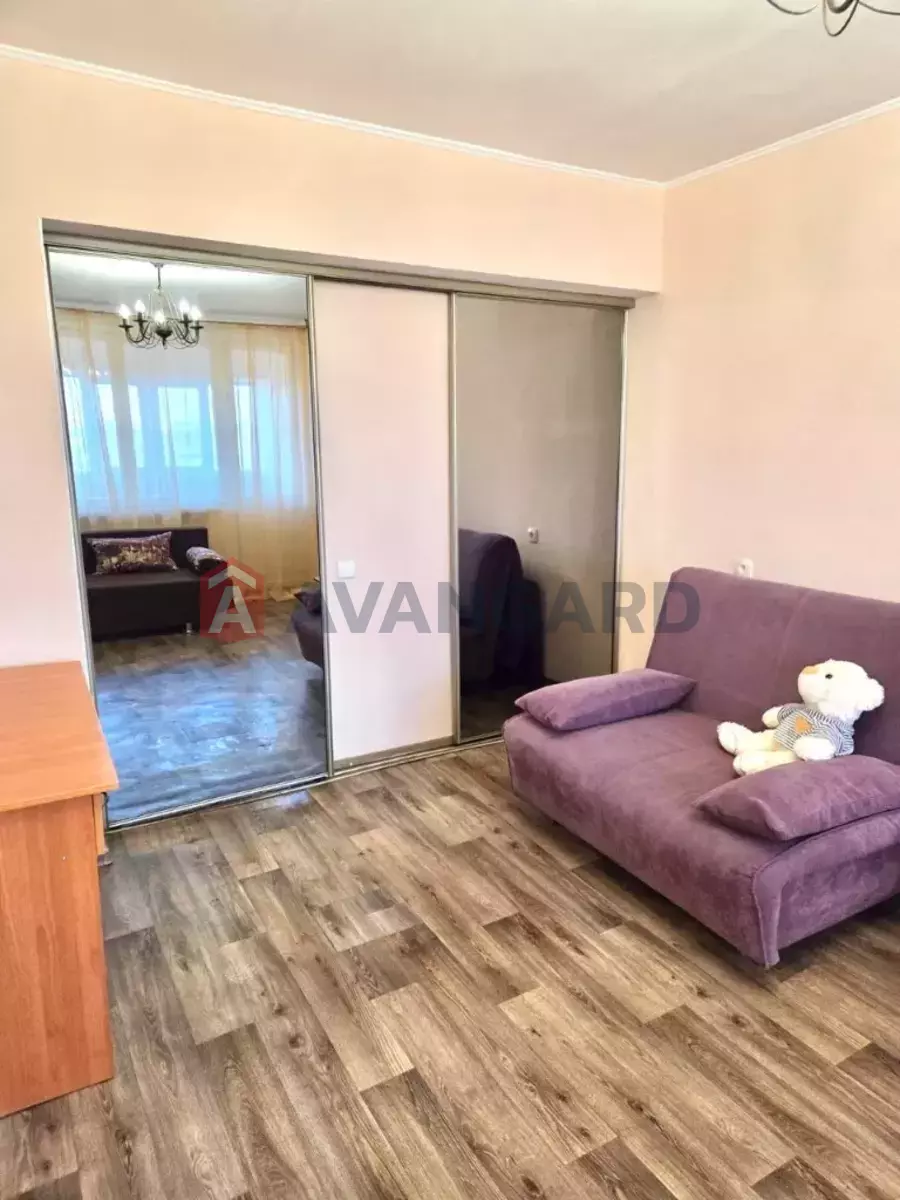 1 ��. ��������, 39/-/8 ��. �., 7/9 ������ ���� 3