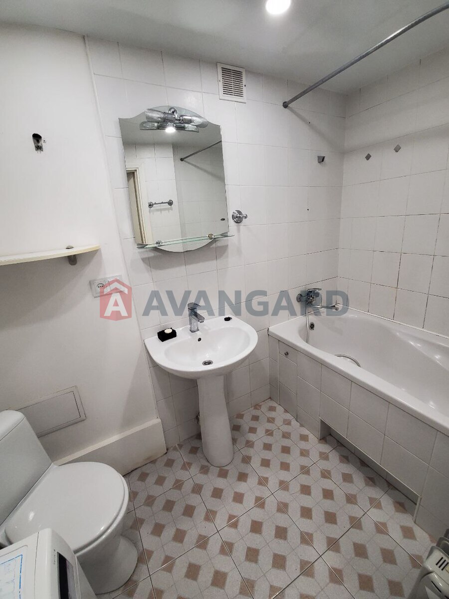 4 ��. ��������, 86/-/20 ��. �., 2/10 ������ ���� 11