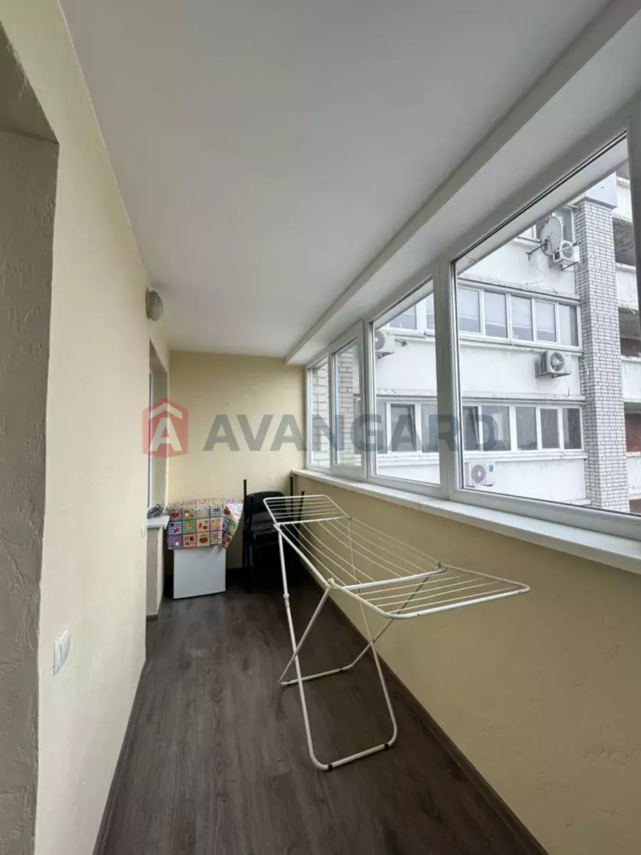 1 ��. ��������, 42/-/9 ��. �., 8/14 ������ ���� 9