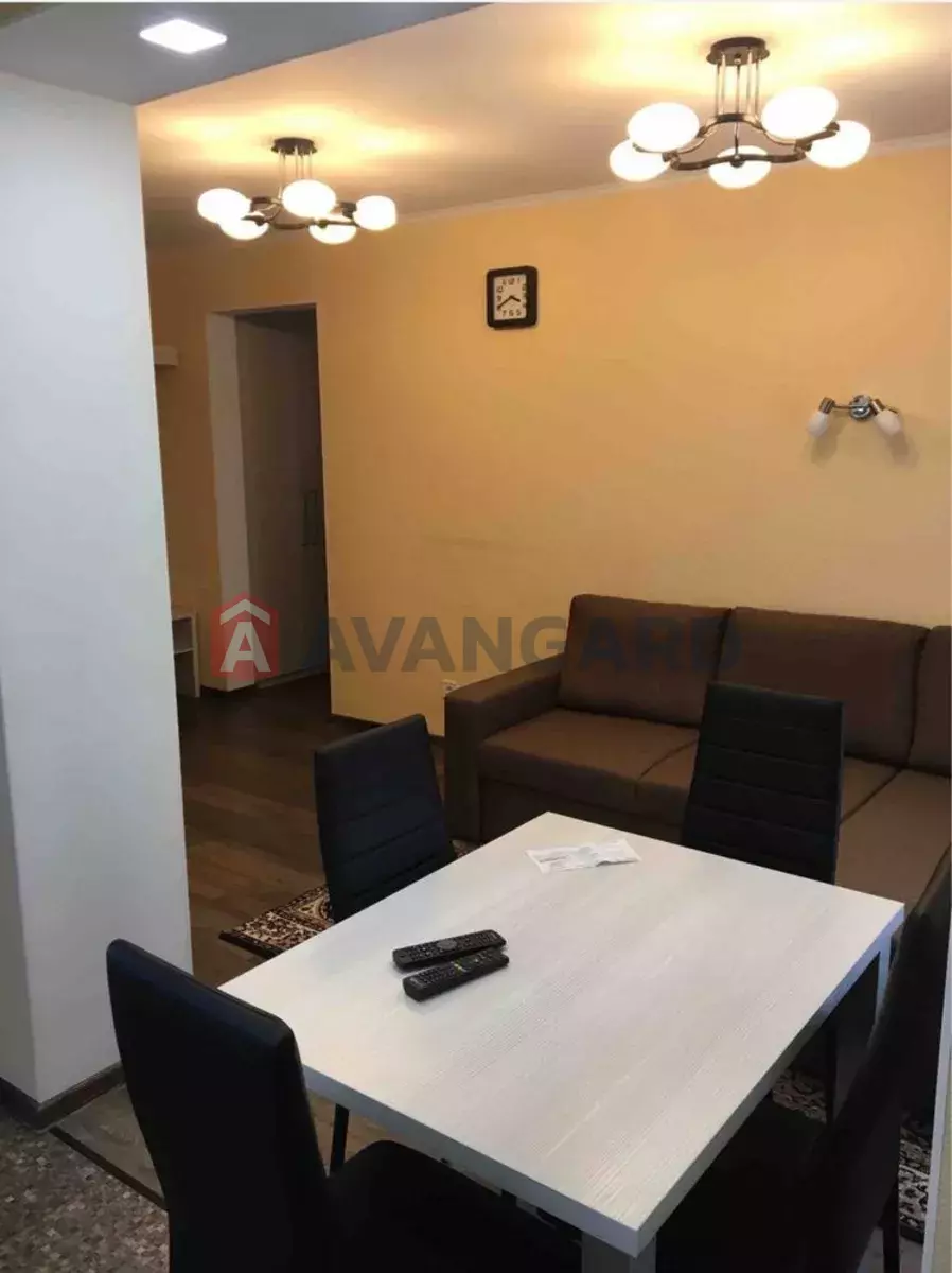 3 . , 56/-/7 . ., 2/9   11