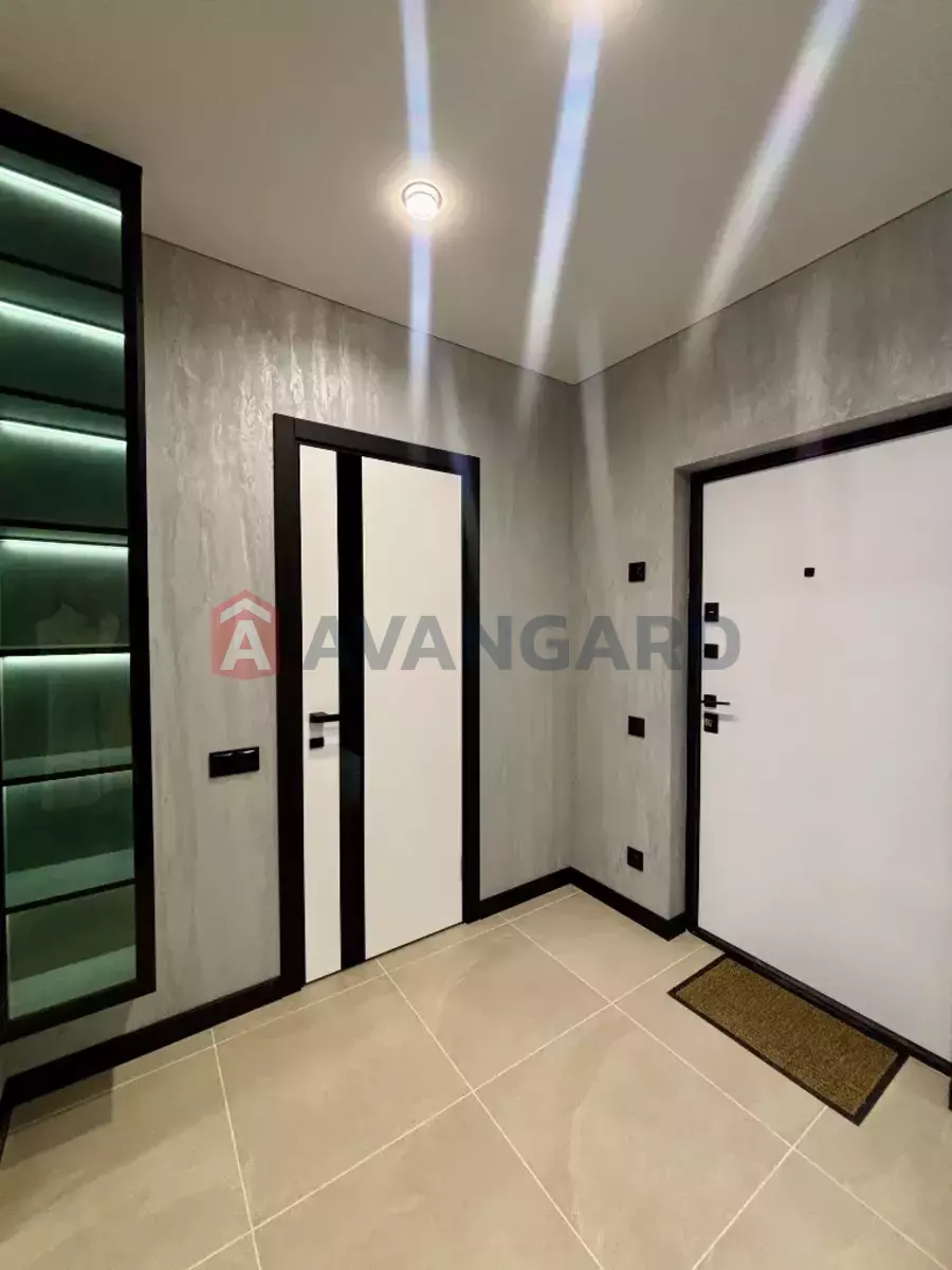 2 ��. ��������, 47/37/10 ��. �., 3/10 ������ ���� 9