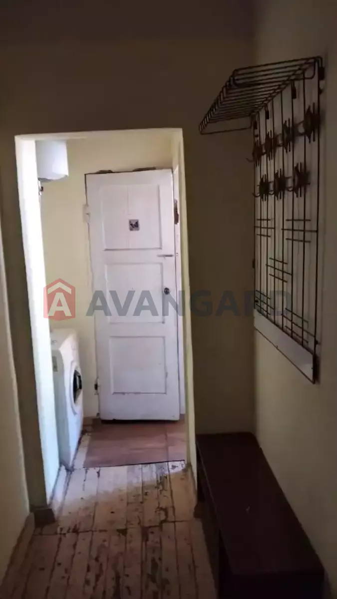 1 ��. ��������, 28/15/6 ��. �., 2/2 ������ ���� 8