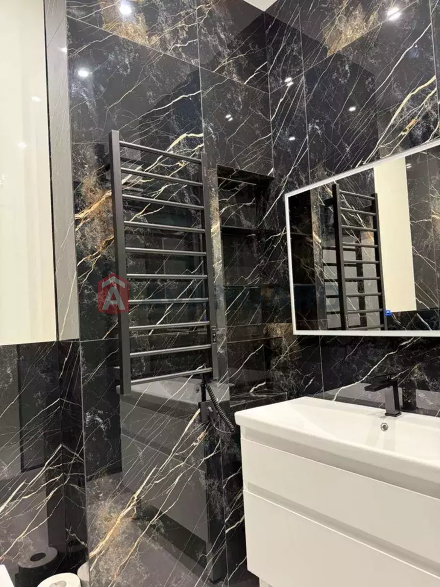 1 ��. ��������, 38/-/8 ��. �., 3/37 ������ ���� 6