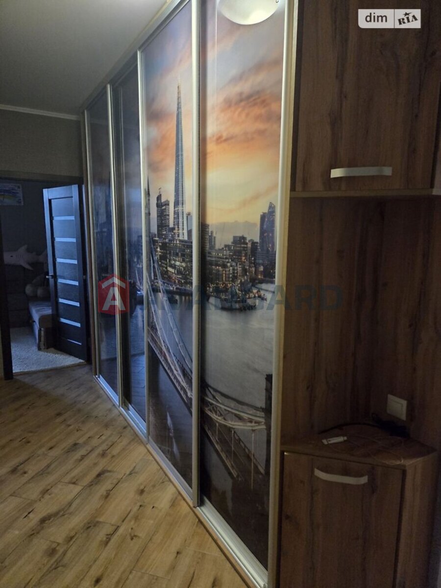 2 ����. ��������, 70/-/- ��. �., 1/6 ���� ���� 6