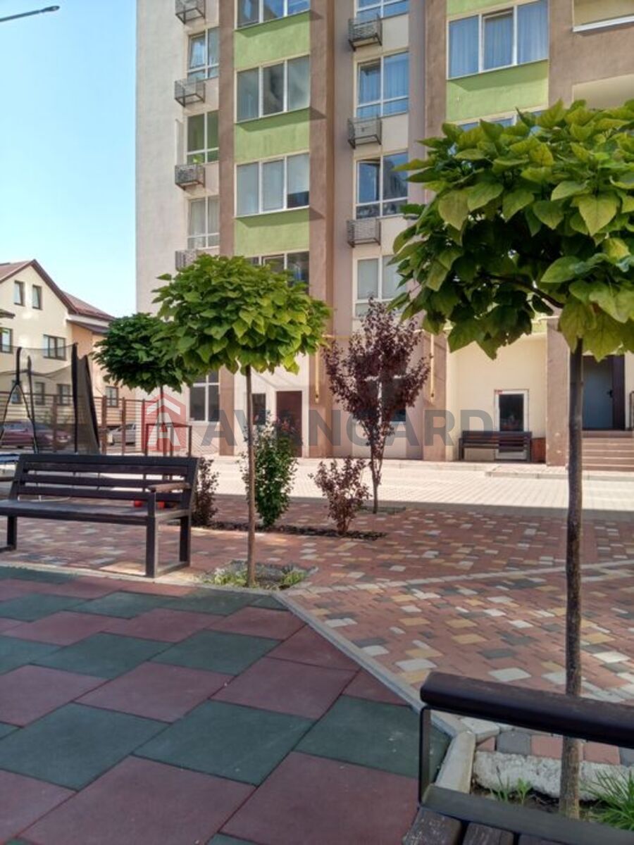 1 ��. ��������, 40/-/15 ��. �., 6/11 ������ ���� 6