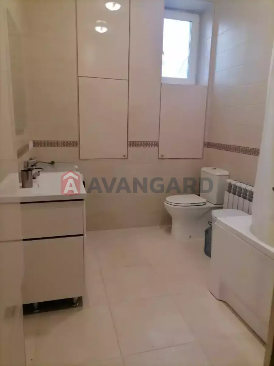 3 ��. ��������, 65/-/- ��. �., 3/3 ������ ���� 10