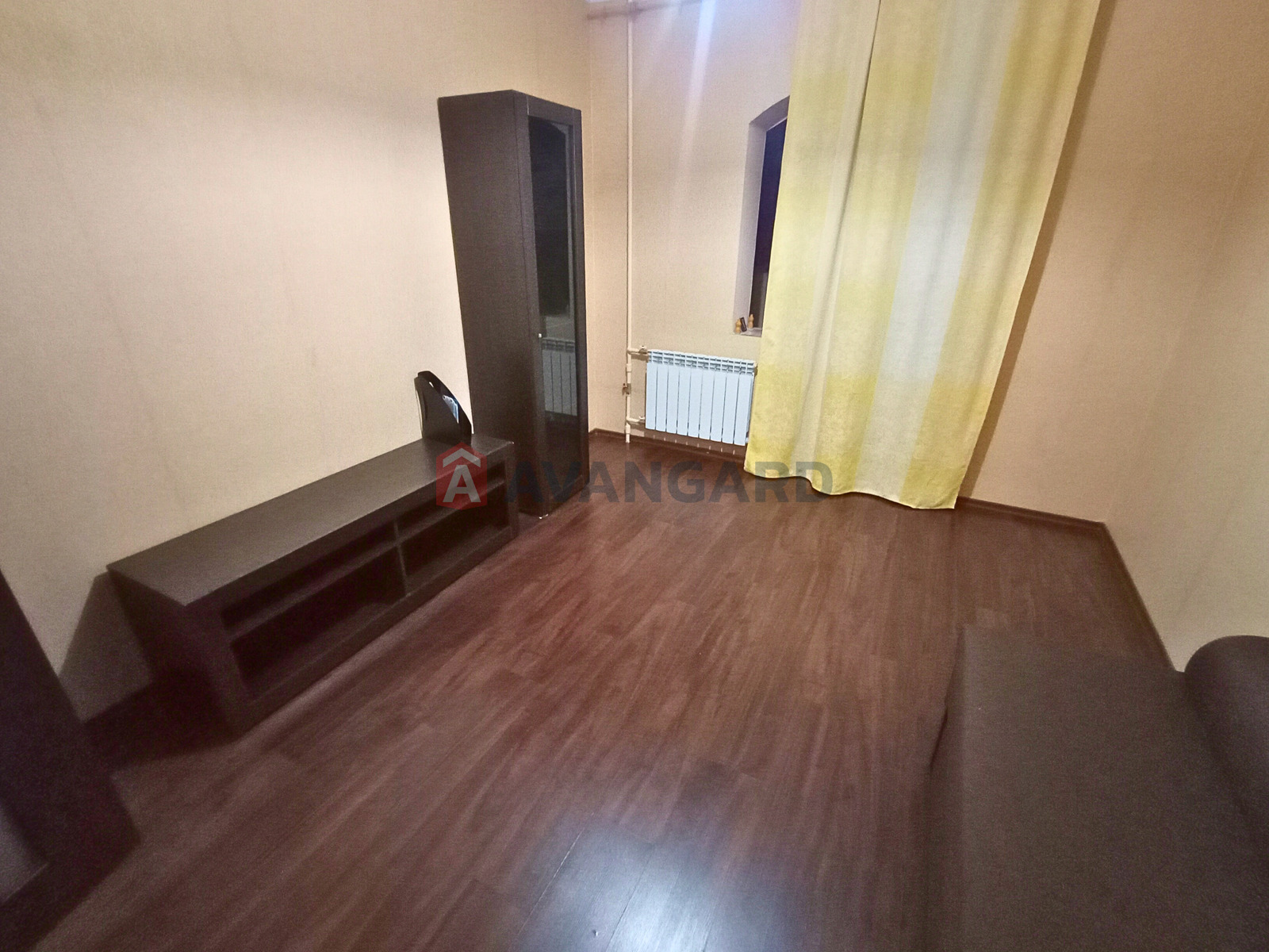 1 ��. ��������, 36/-/9 ��. �., 7/16 ������ ���� 3