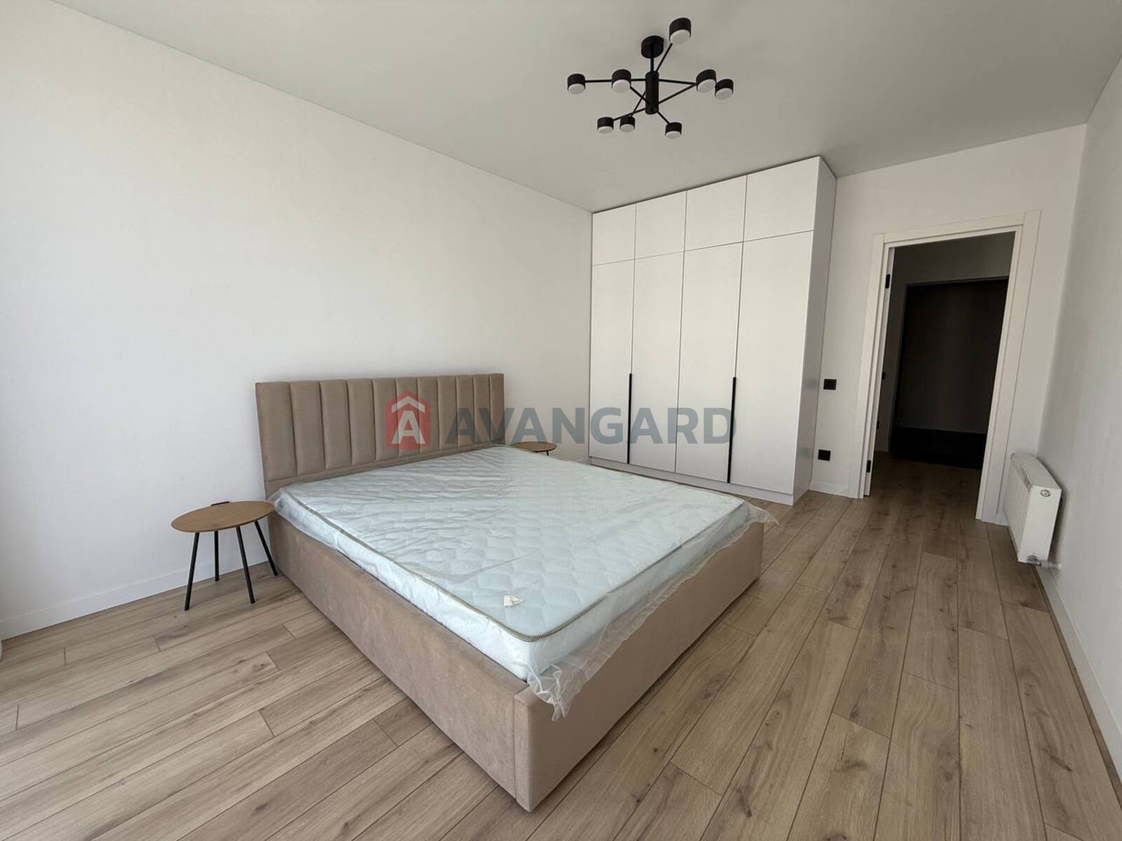 1 ��. ��������, 43/16/14 ��. �., 4/5 ������ ���� 22