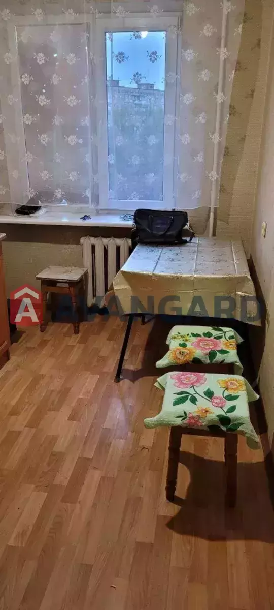 2 ��. ��������, 46/-/9 ��. �., 6/9 ������ ���� 6