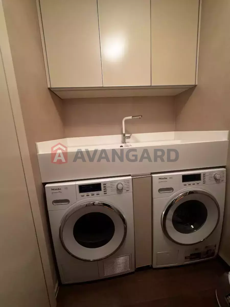 4 ��. ��������, 150/-/- ��. �., 7/8 ������ ���� 12