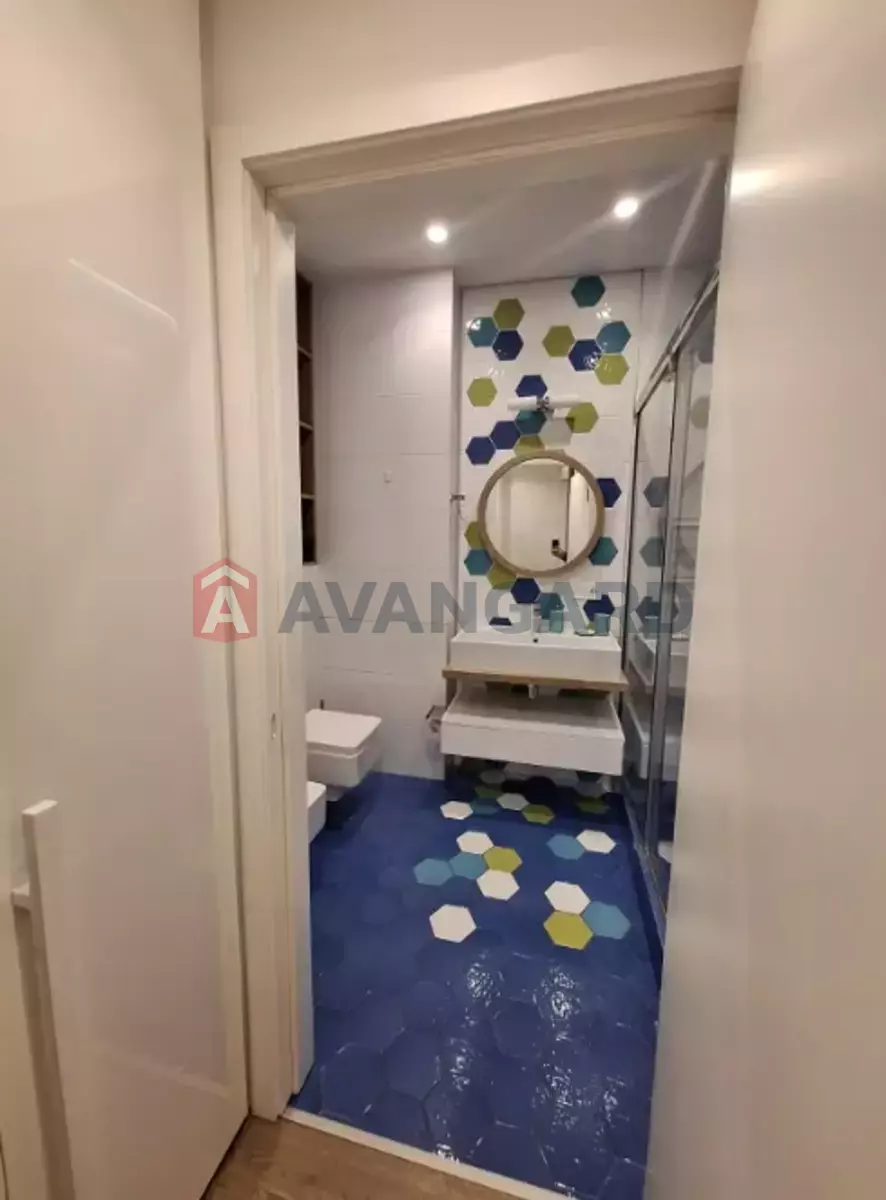 1 ����. ��������, 38/-/- ��. �., 3/5 ���� ���� 6