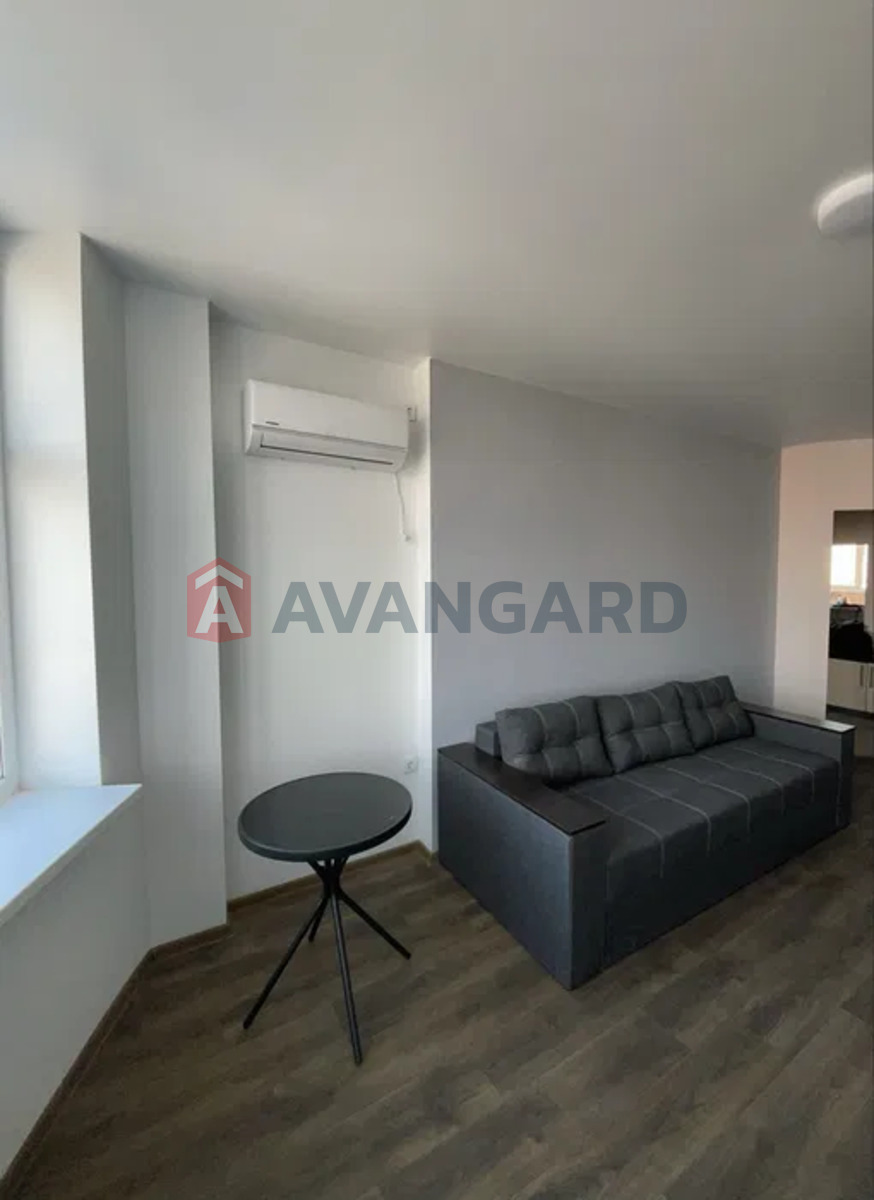 1 ��. ��������, 49/-/12 ��. �., 7/18 ������ ���� 6