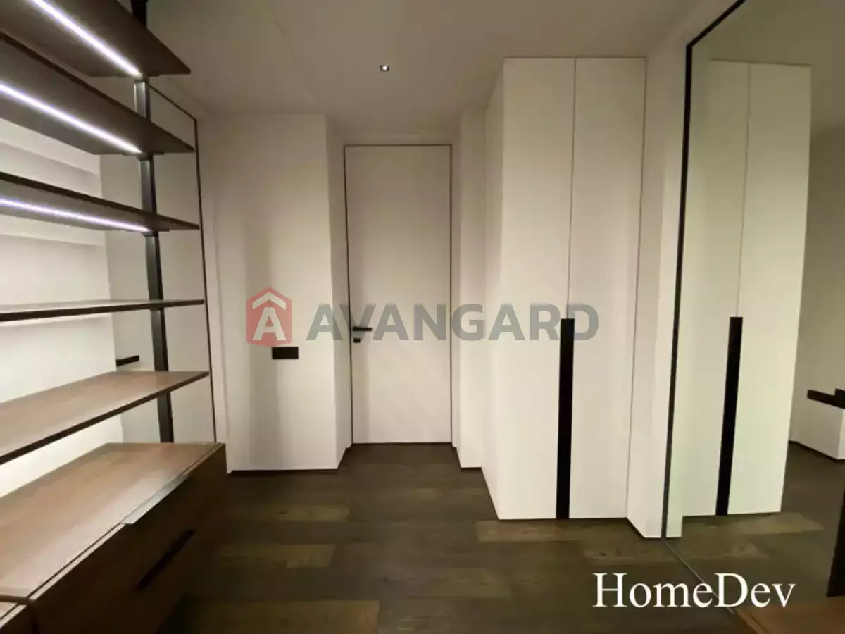 4 ��. ��������, 138/-/25 ��. �., 4/6 ������ ���� 19