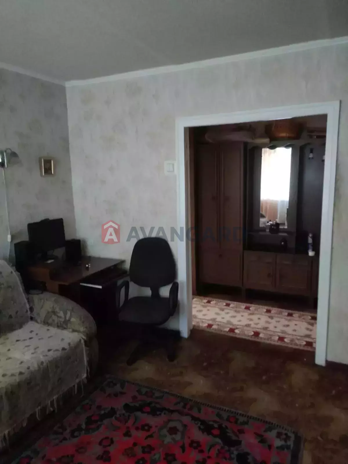 2 ��. ��������, 46/6/35 ��. �., 2/9 ������ ���� 3