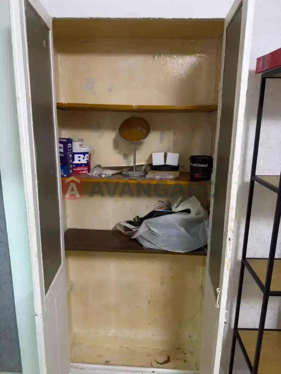 2 ��. ��������, 46/30/8 ��. �., 4/3 ������ ���� 9