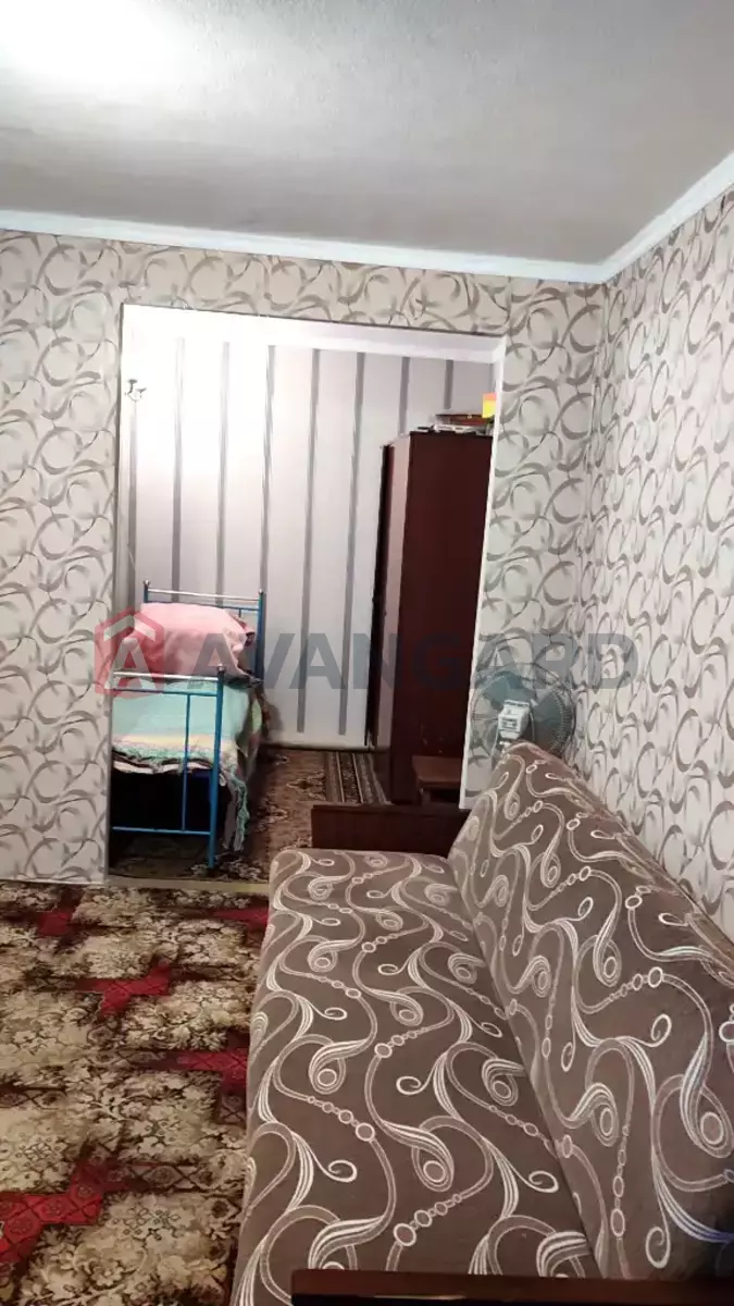 1 ����. ��������, 40/20/7 ��. �., 5/12 ���� ���� 9