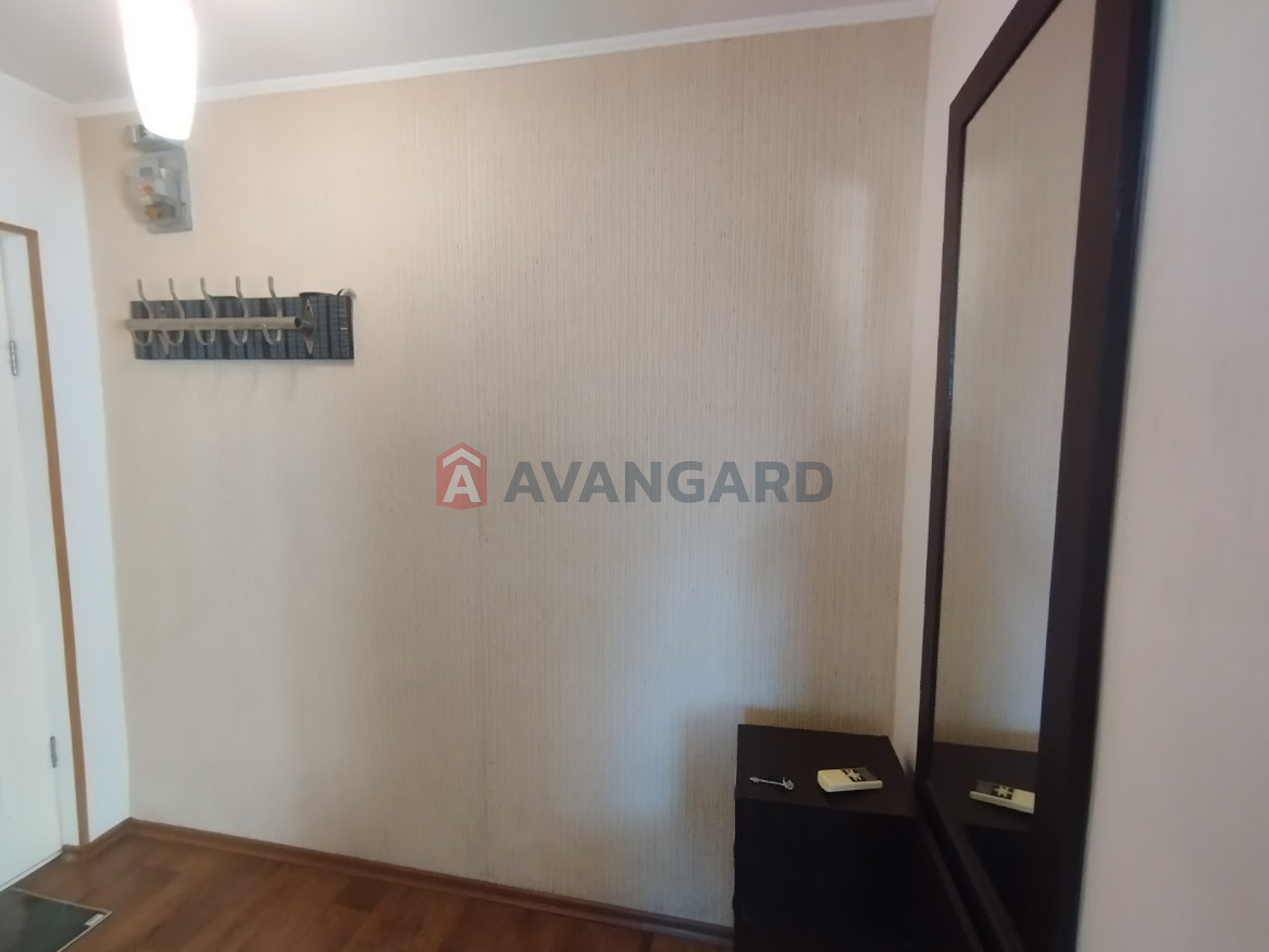 1 . , 33/17/6 . ., 4/5   8