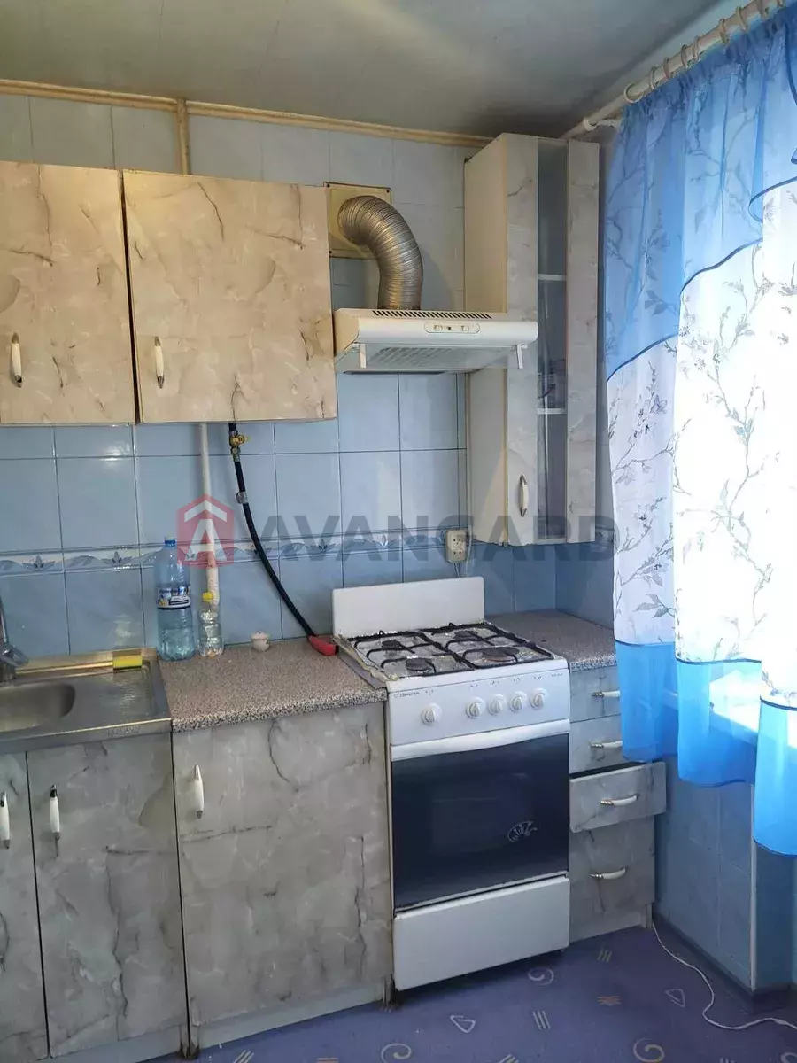 1 ��. ��������, 42/-/10 ��. �., 6/9 ������ ���� 2