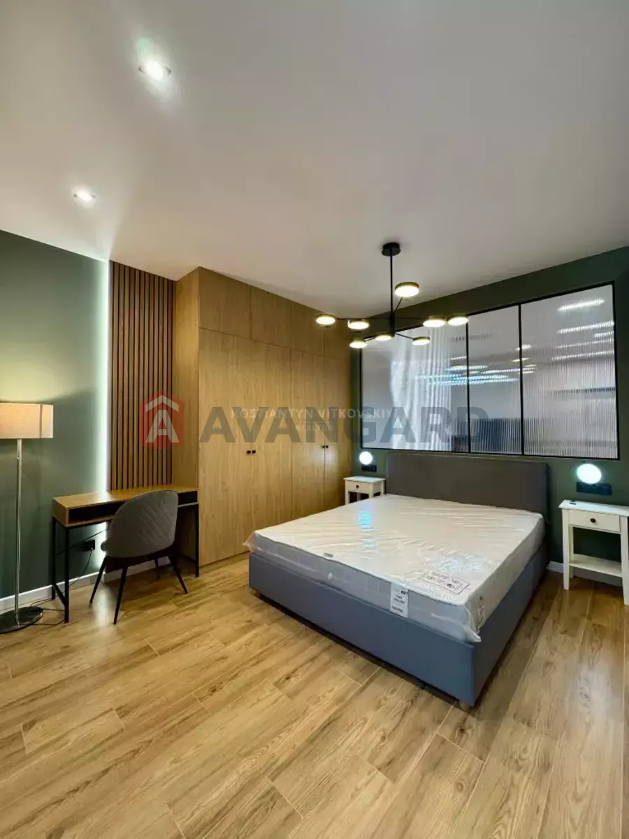 2 ��. ��������, 55/-/18 ��. �., 7/13 ������ ���� 8