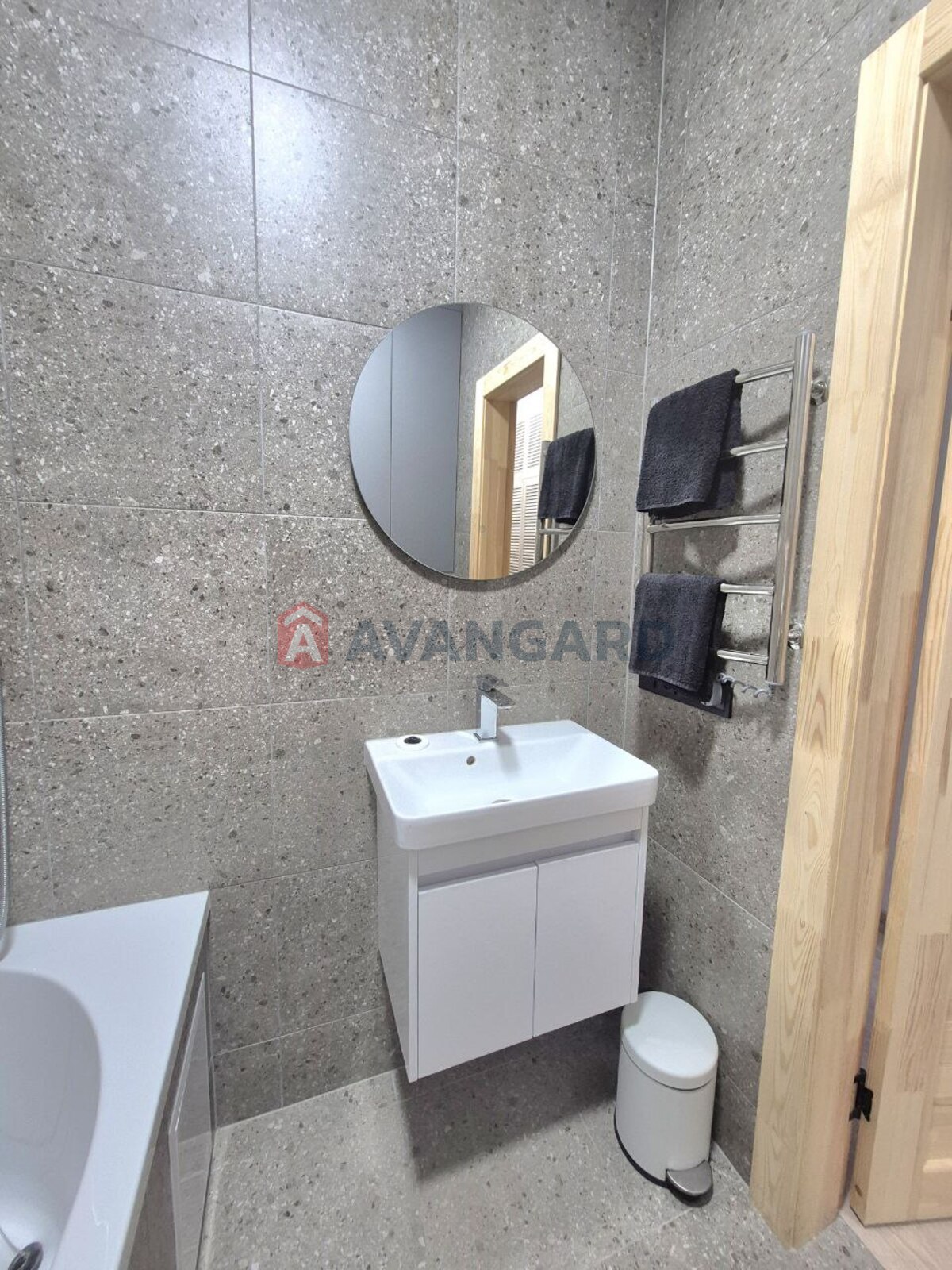 1 . , 41/25/10 . ., 1/6   13