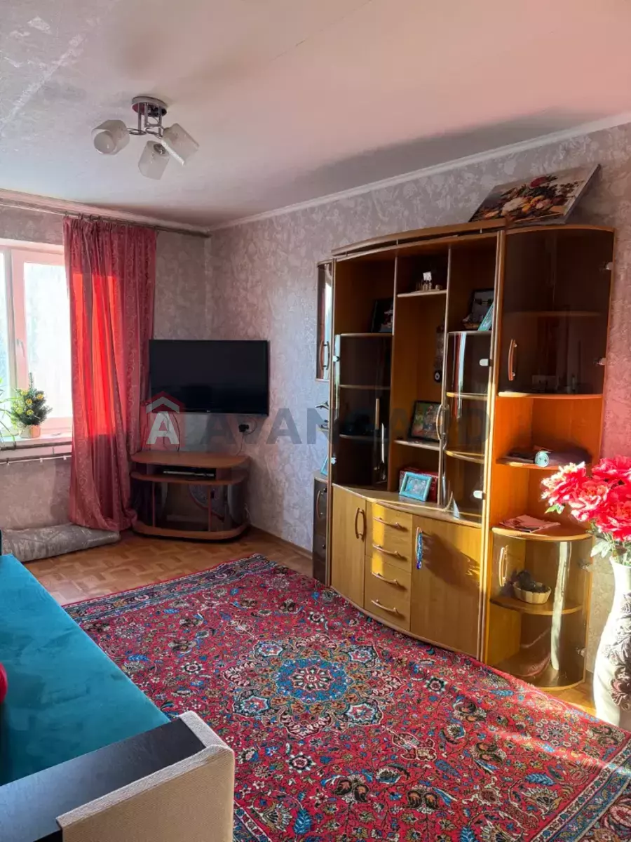 3 ��. ��������, 64/-/8 ��. �., 6/10 ������ ���� 3