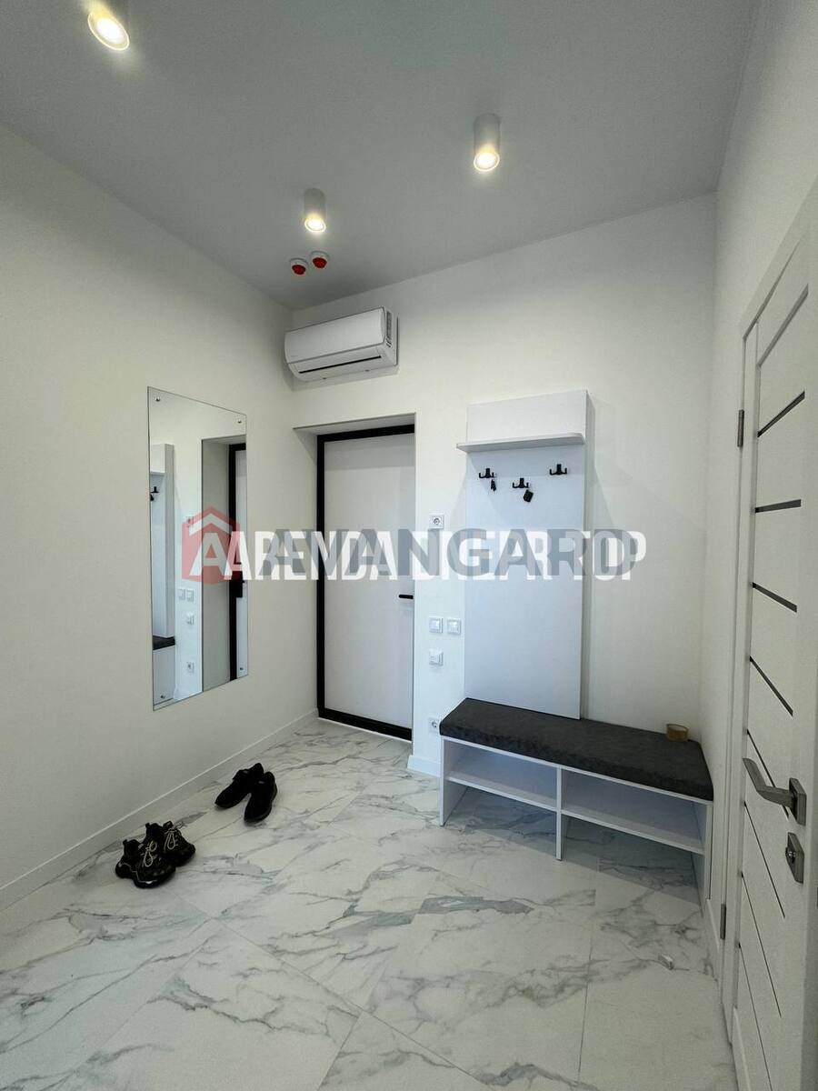 1 . , 40/-/- . ., 18/23   7