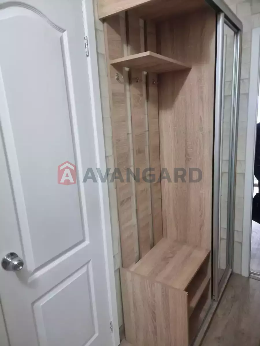 1 ��. ��������, 40/-/9 ��. �., 16/16 ������ ���� 6