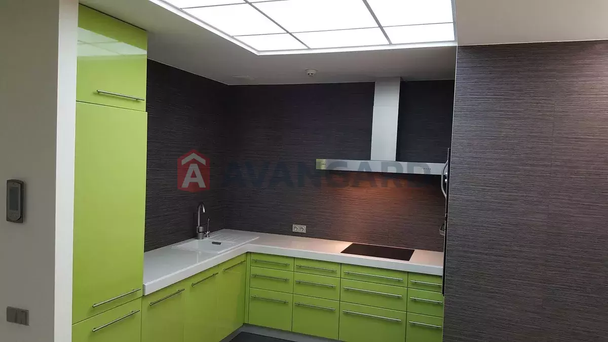 2 ����. ��������, 80/-/15 ��. �., 11/16 ���� ���� 10