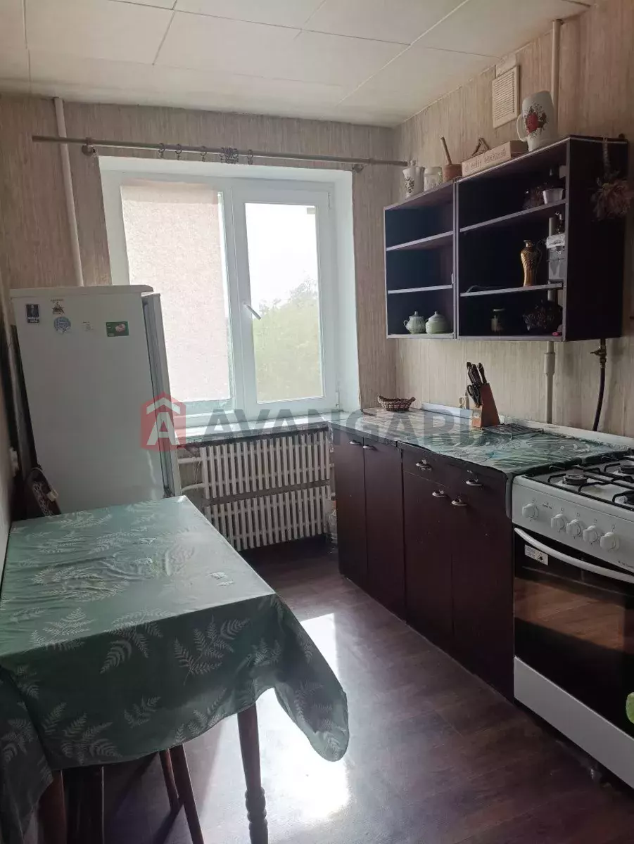 3 ����. ��������, 65/-/8 ��. �., 4/9 ���� ���� 7