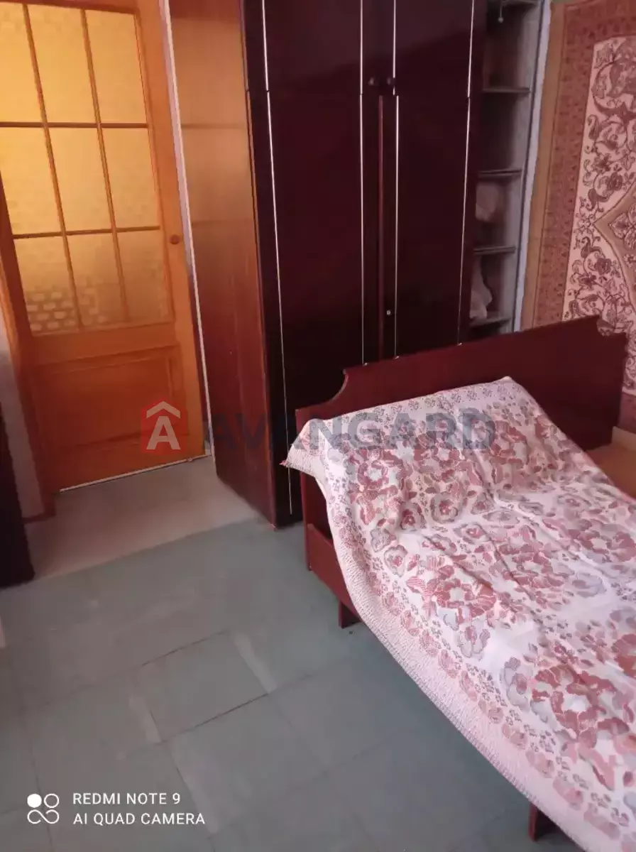 3 ��. ��������, 64/44/8 ��. �., 2/9 ������ ���� 5