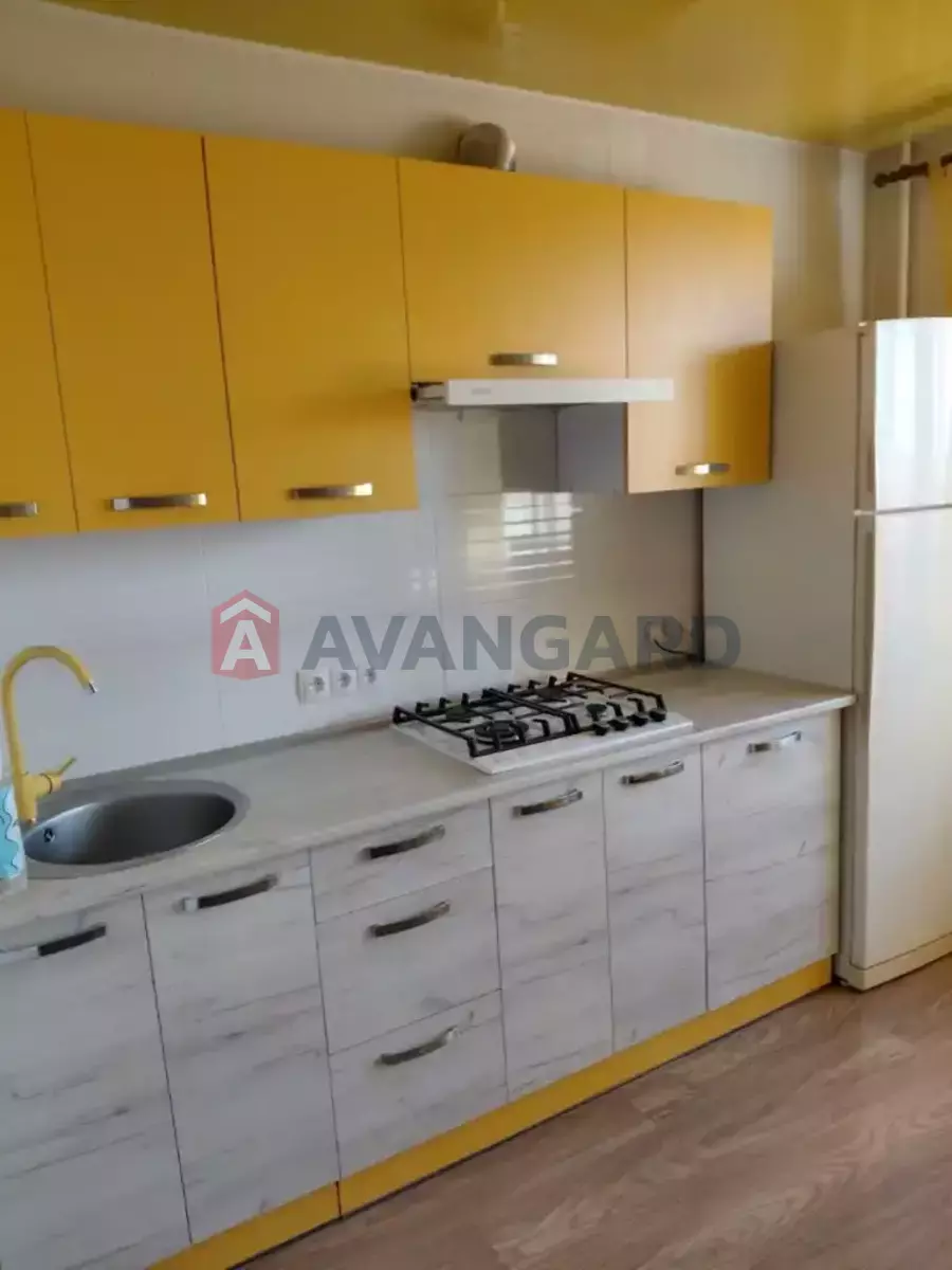 1 ��. ��������, 41/20/10 ��. �., 8/9 ������ ���� 2