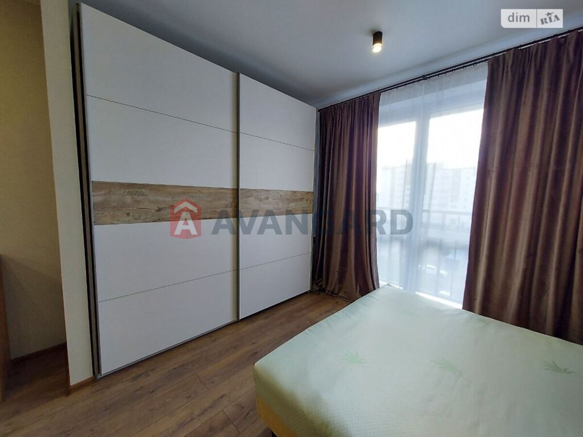 1 ��. ��������, 38/-/10 ��. �., 5/8 ������ ���� 7