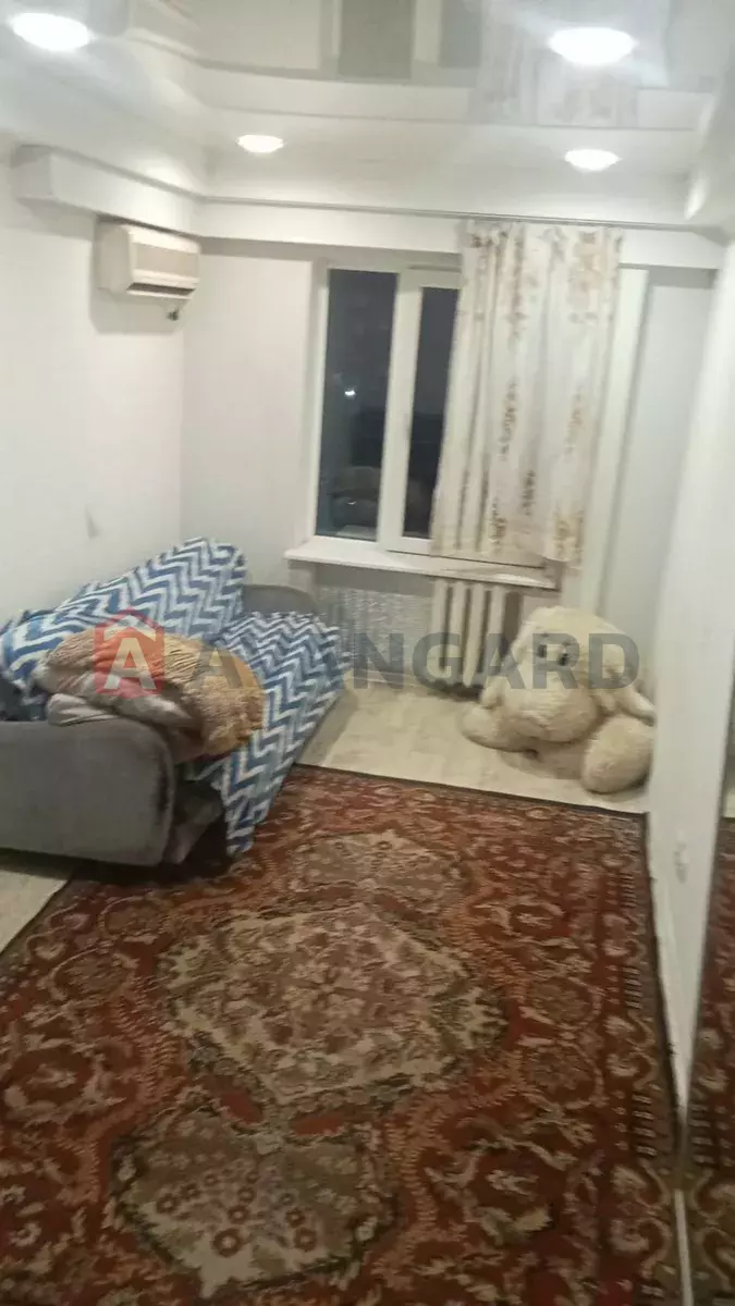 3 ����. ��������, 55/-/12 ��. �., 5/5 ���� ���� 1