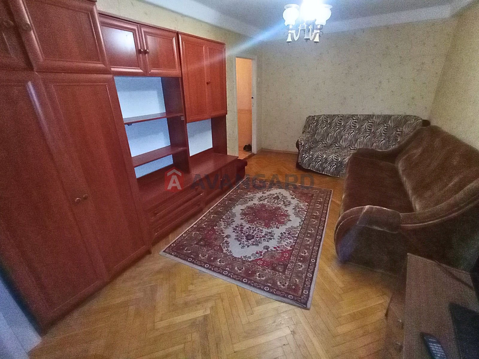 2 ��. ��������, 47/-/6 ��. �., 4/9 ������ ���� 7