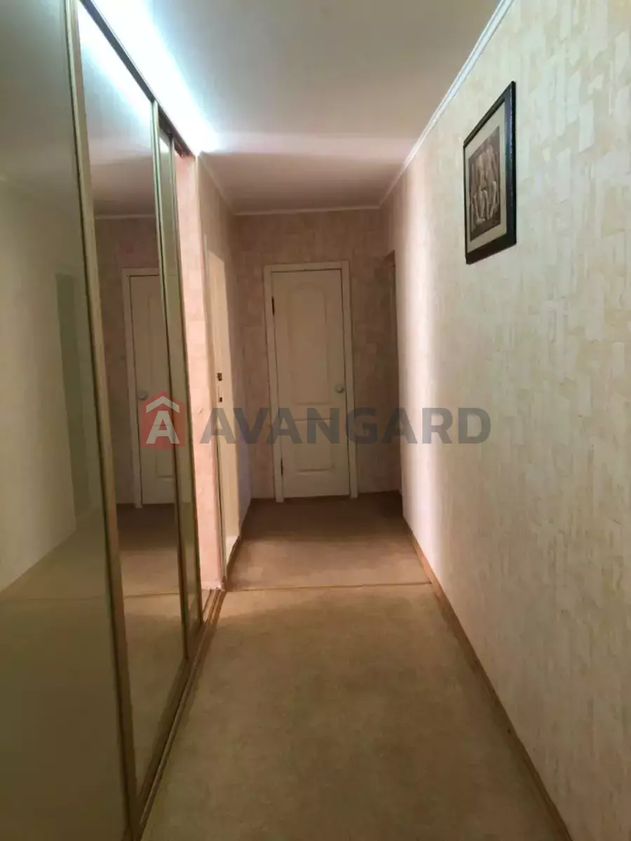 3 ����. ��������, 72/-/9 ��. �., 4/9 ���� ���� 6