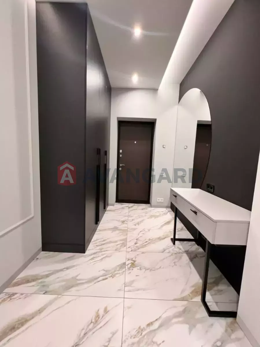 4 ��. ��������, 130/-/- ��. �., 2/14 ������ ���� 2