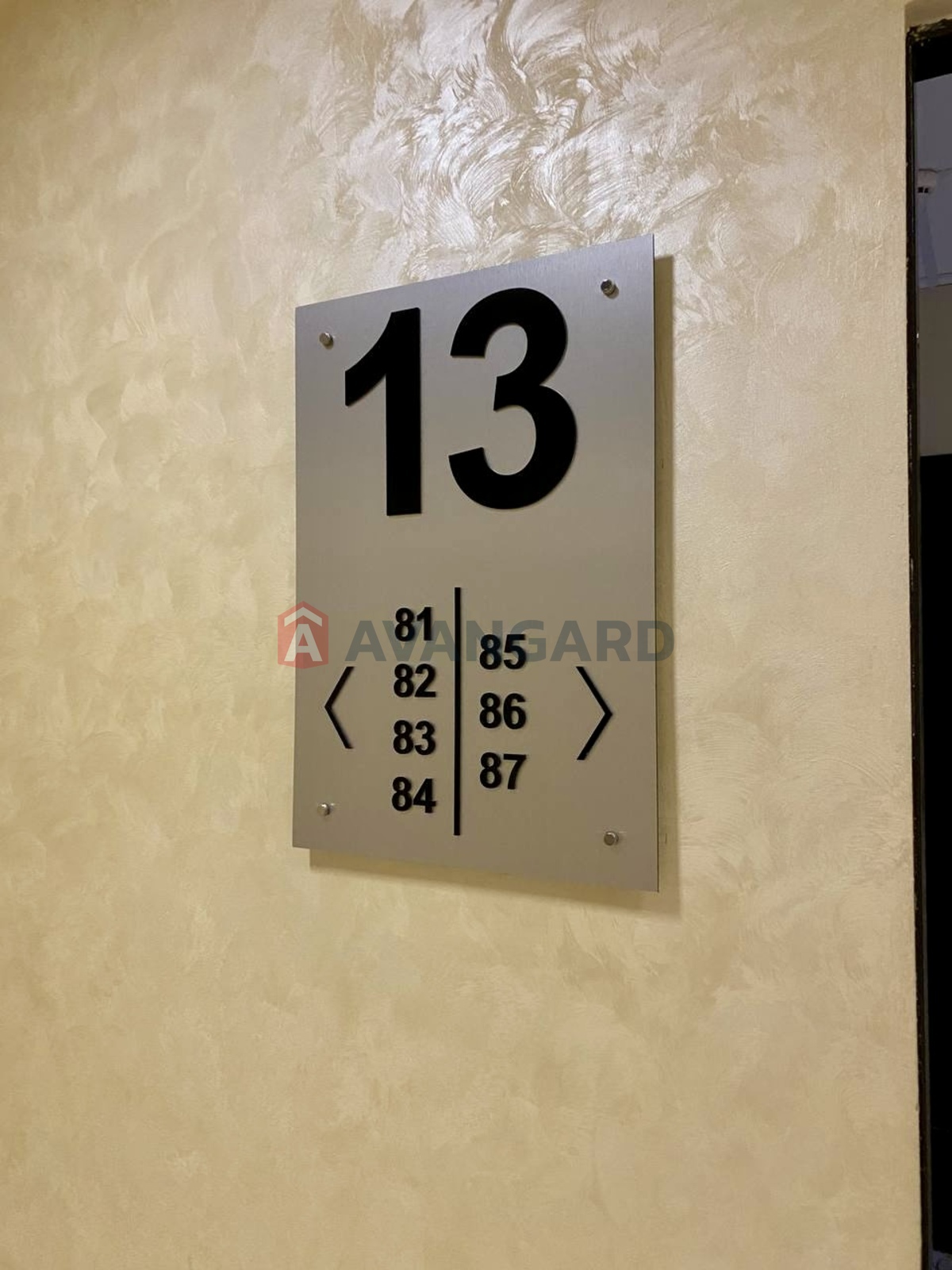 3 ��. ��������, 55/-/26 ��. �., 13/17 ������ ���� 13