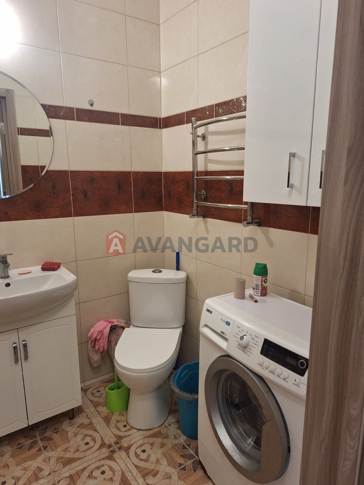 1 ����. ��������, 41/-/18 ��. �., 6/11 ���� ���� 9