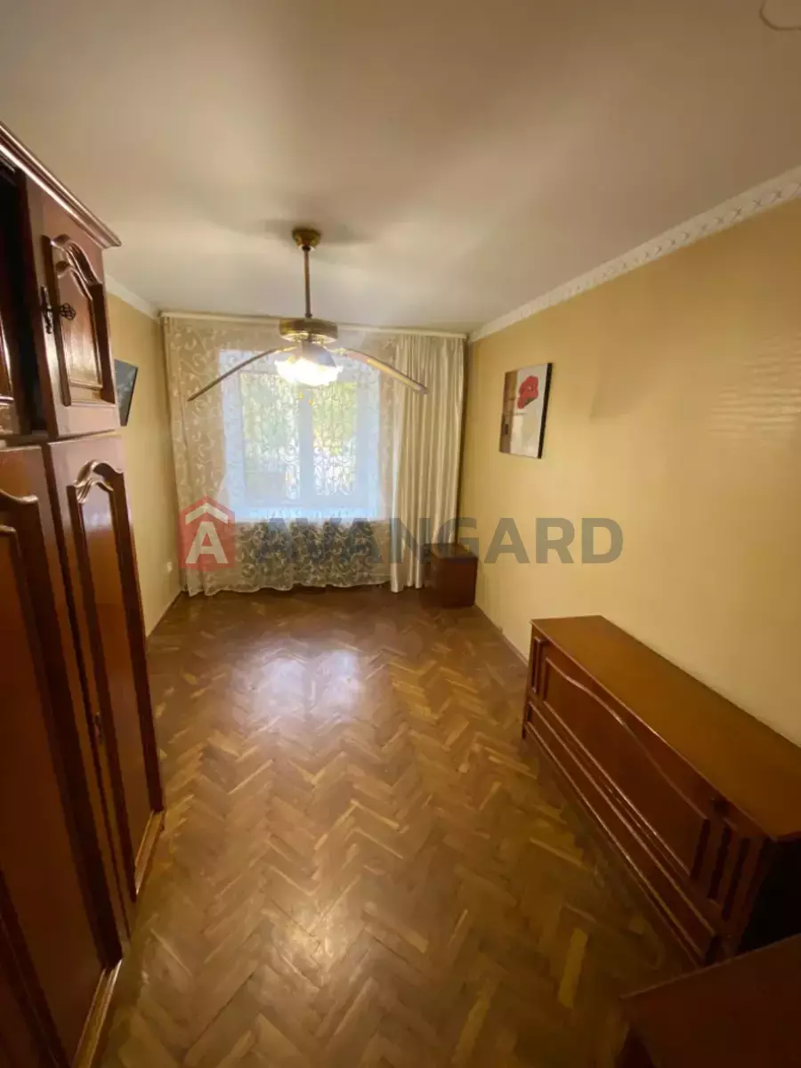 3 . , 73/43/12 . ., 2/9   4