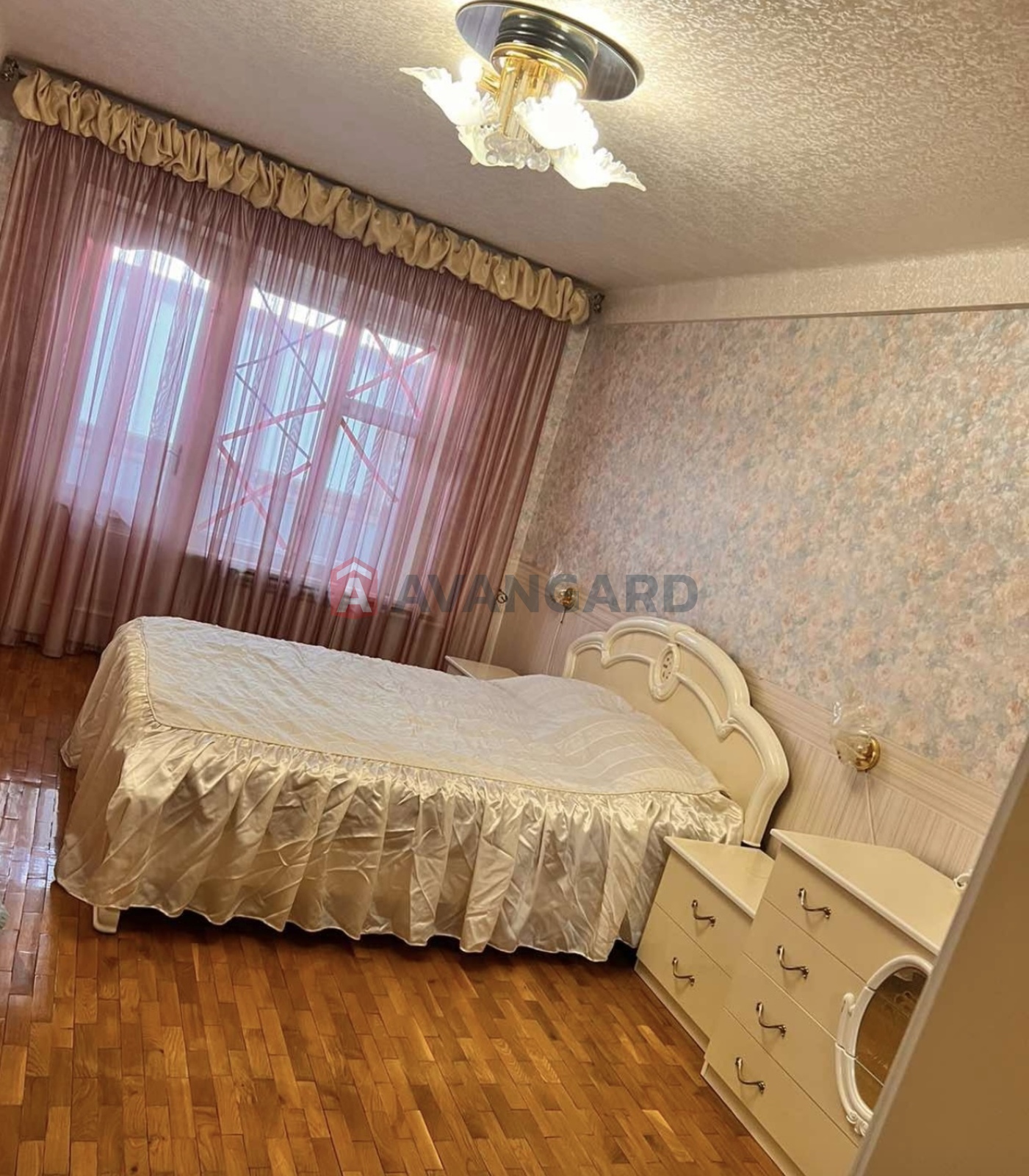 3 ��. ��������, 72/-/9 ��. �., 5/9 ������ ���� 5