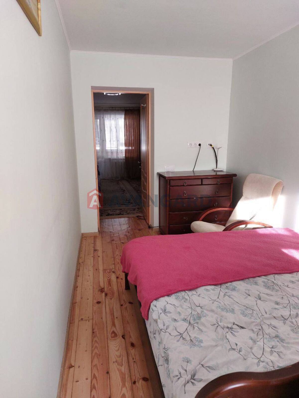 1 . , 43/28/6 . ., 5/5   5