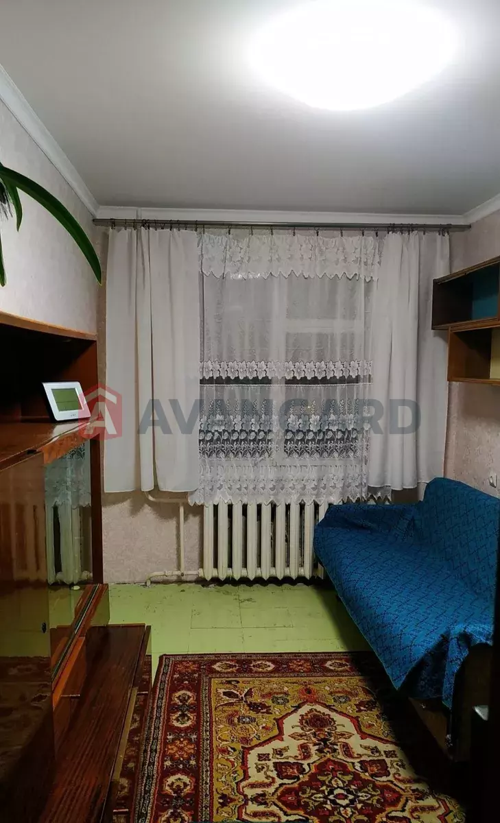 2 . , 48/-/8 . ., 8/9   4