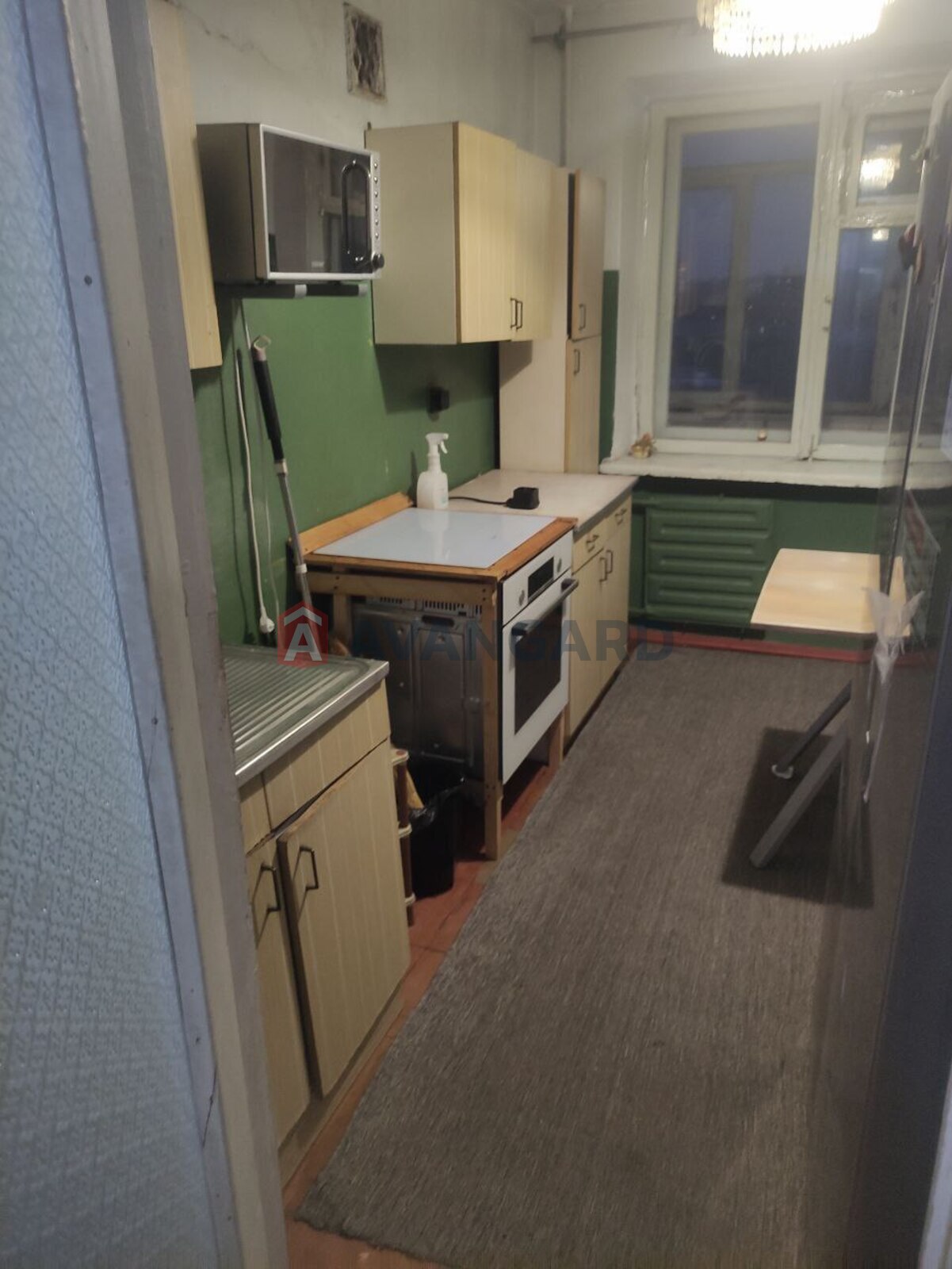 2 ��. ��������, 65/-/7 ��. �., 8/14 ������ ���� 13