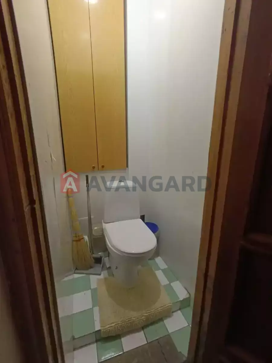 2 ��. ��������, 55/-/10 ��. �., 2/5 ������ ���� 8