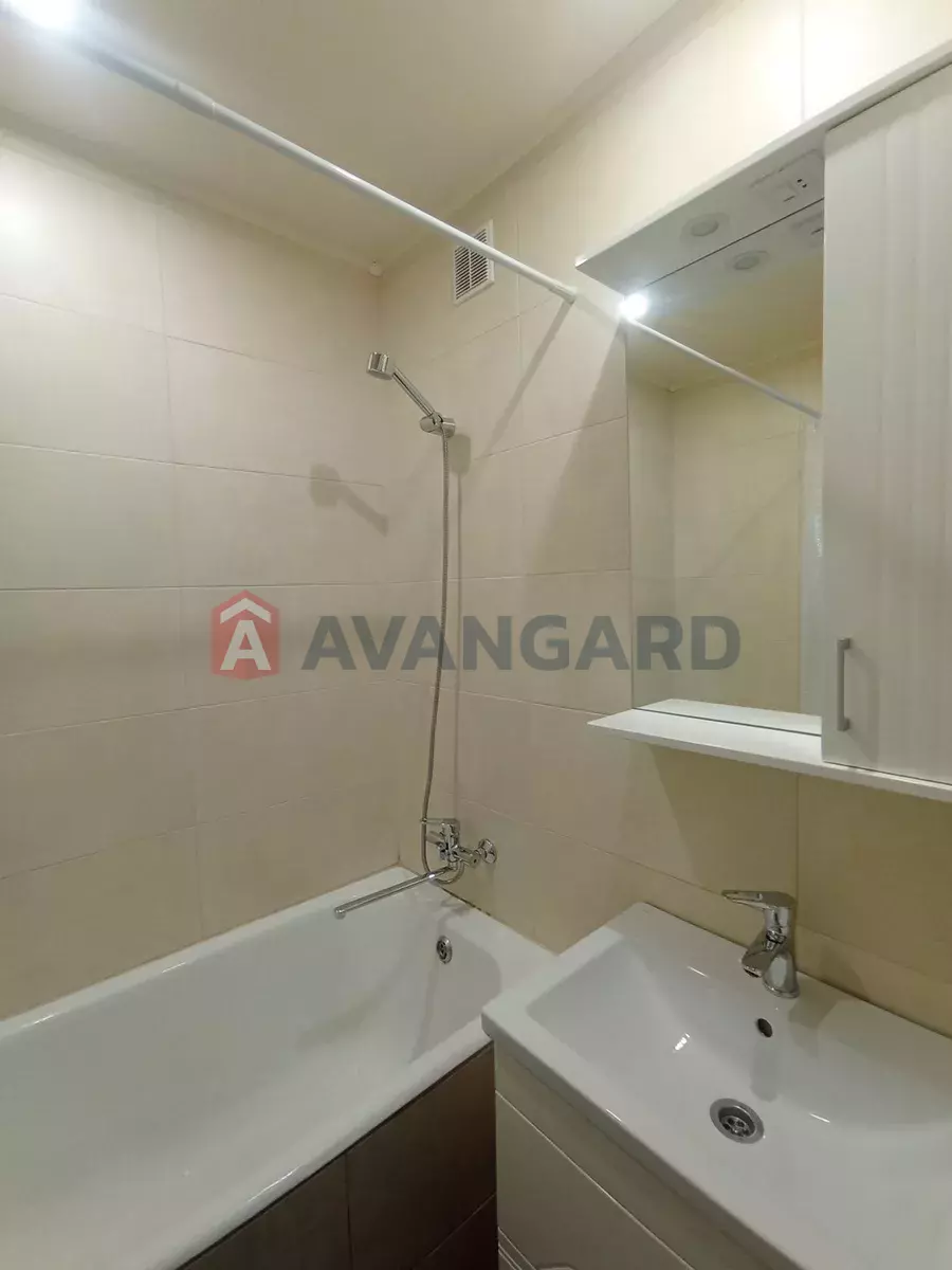 2 ����. ��������, 54/-/8 ��. �., 7/9 ���� ���� 8