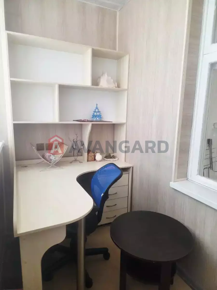 1 ��. ��������, 52/20/11 ��. �., 7/10 ������ ���� 8